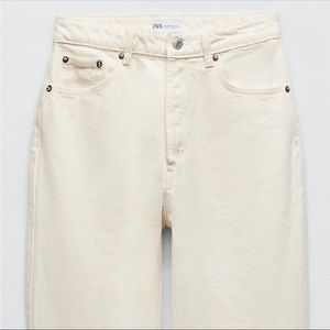 ZARA Straight Jeans Sand Color Size 4